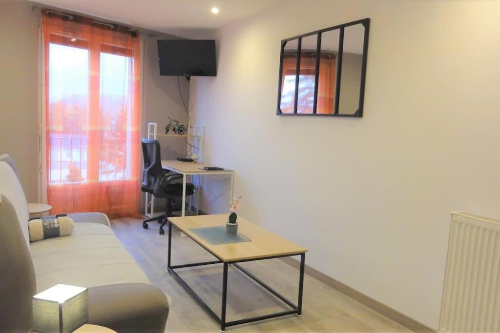 Apartmán Le Belvedere Dernier Etage Avec Terrasse Wifi Fibre Tarbes Exteriér fotografie